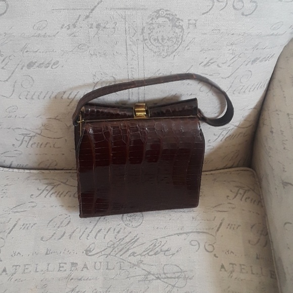 Genuine  alligator vintage purse made in the 60s - Picture 1 of 4